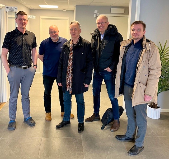 Företagsbesök på Fredriks Snickeri och Bygg. 