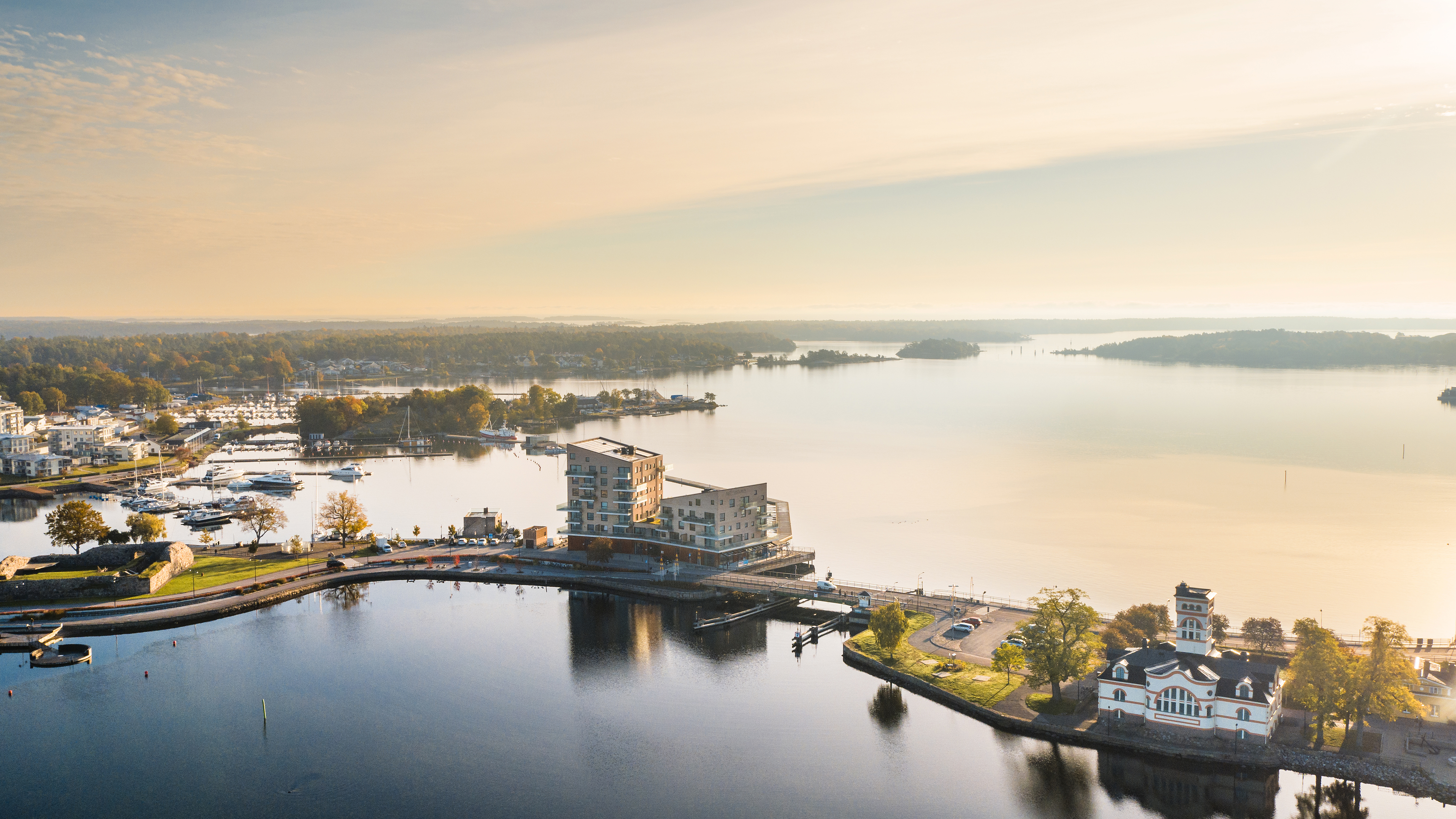 Bild på bron över Stora Strömmen i Västervik
