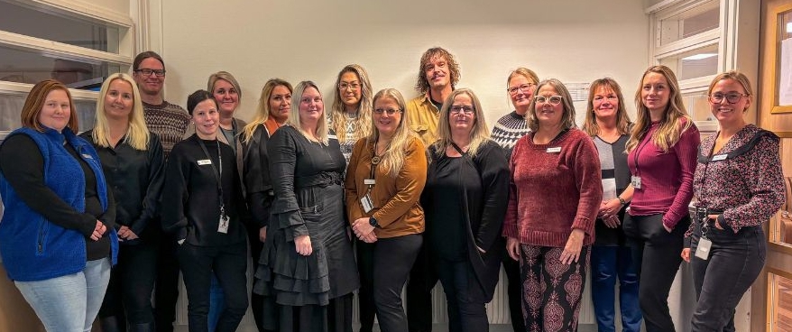 alla personer som är med i transmöten.